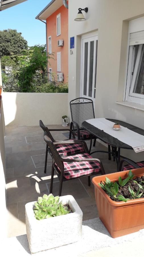 Villa Podvrsina1A Rosa Preko Exterior foto