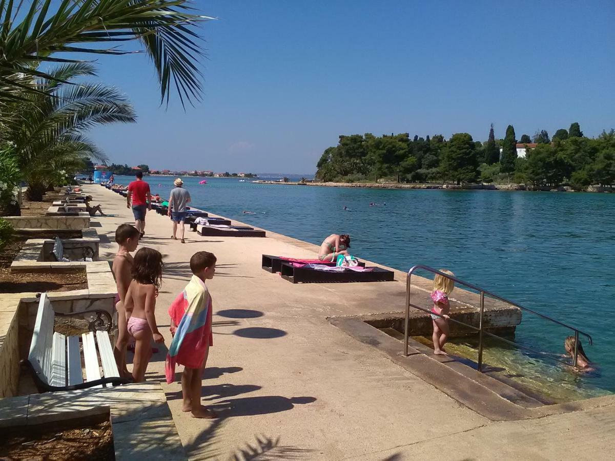 Villa Podvrsina1A Rosa Preko Exterior foto