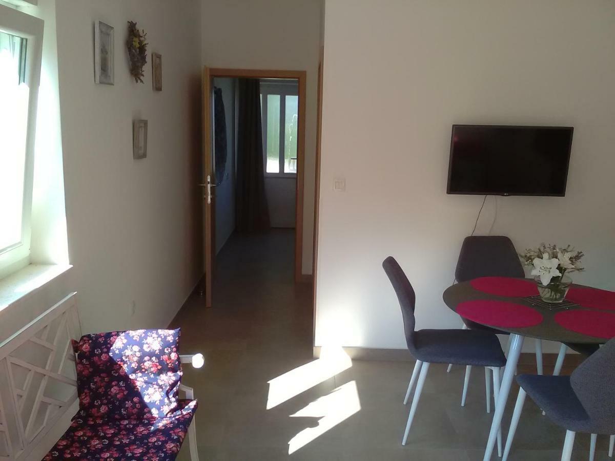Villa Podvrsina1A Rosa Preko Exterior foto